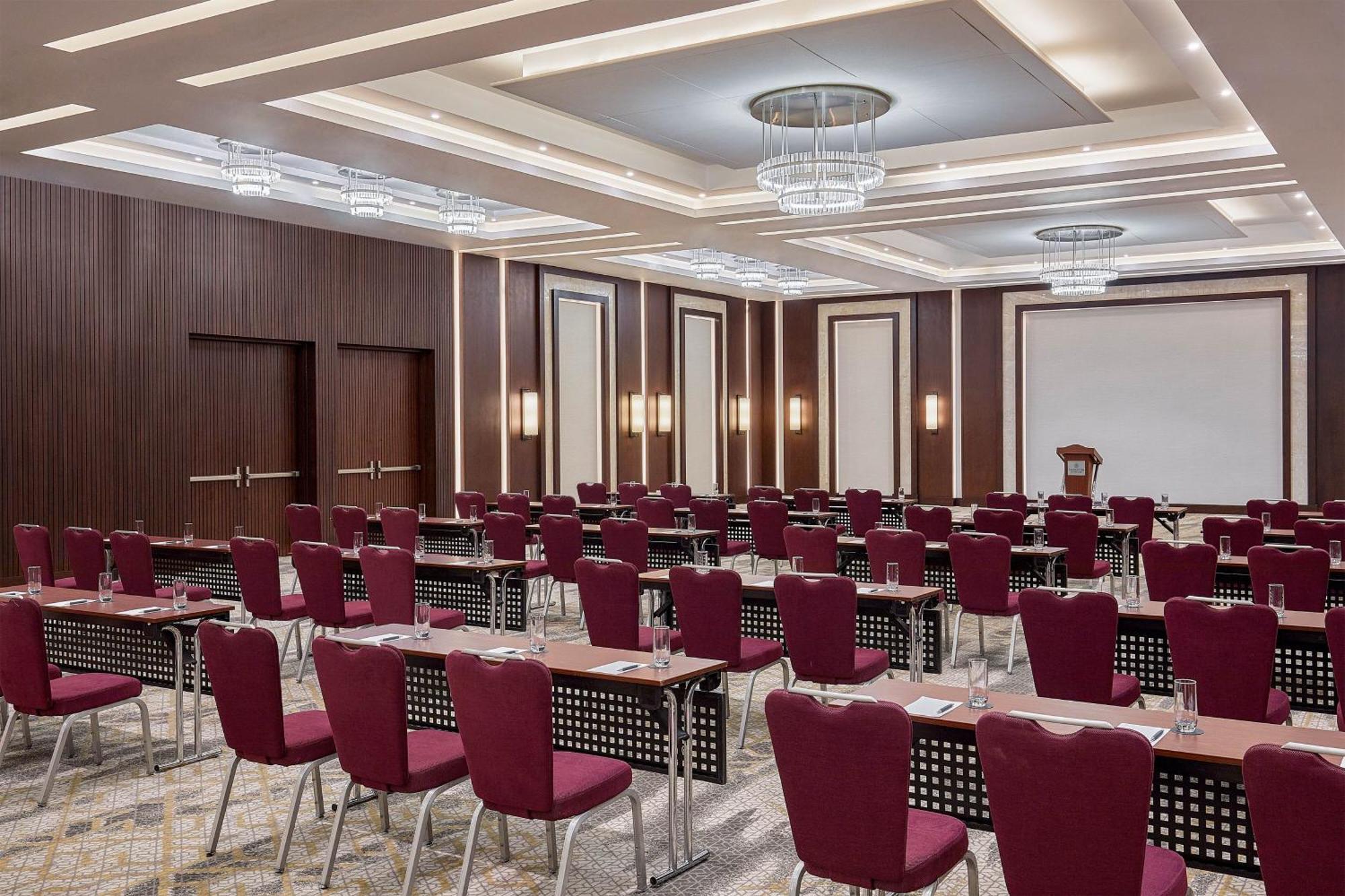 Sheraton Cairo Hotel & Casino Giza Zewnętrze zdjęcie The ballroom