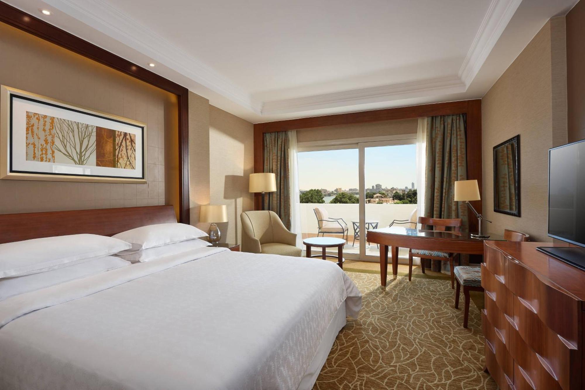 Sheraton Cairo Hotel & Casino Giza Zewnętrze zdjęcie Deluxe room